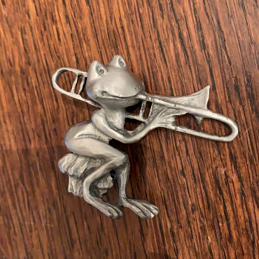 Vintage Jonette Jewelry Brooch